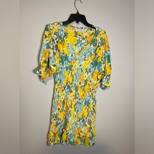 Faithfull The Brand SZ 6 Margherita Mini Dress Annina Floral V-Neck Smocked